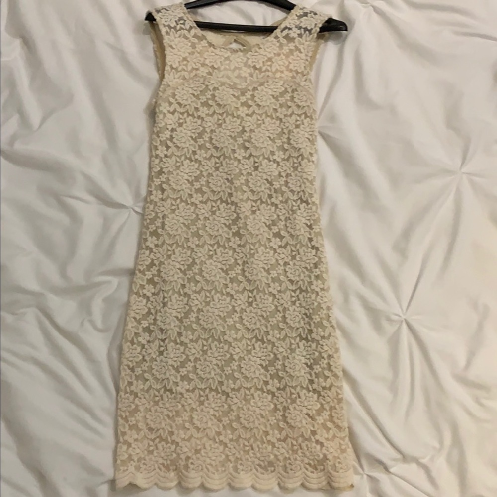 Audrey 3+1 lace dress